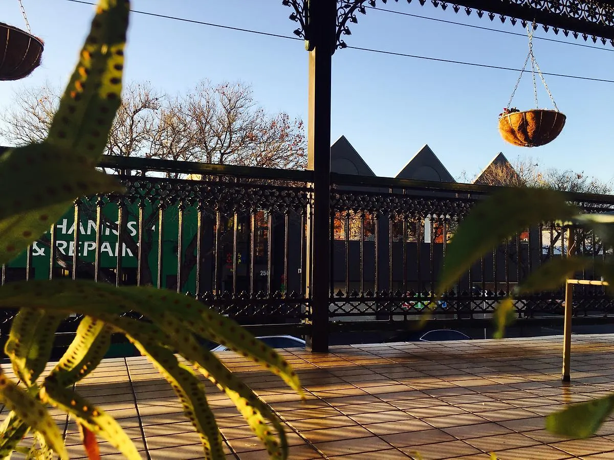 My Place & Adelaide Backpackers Hostel Australie