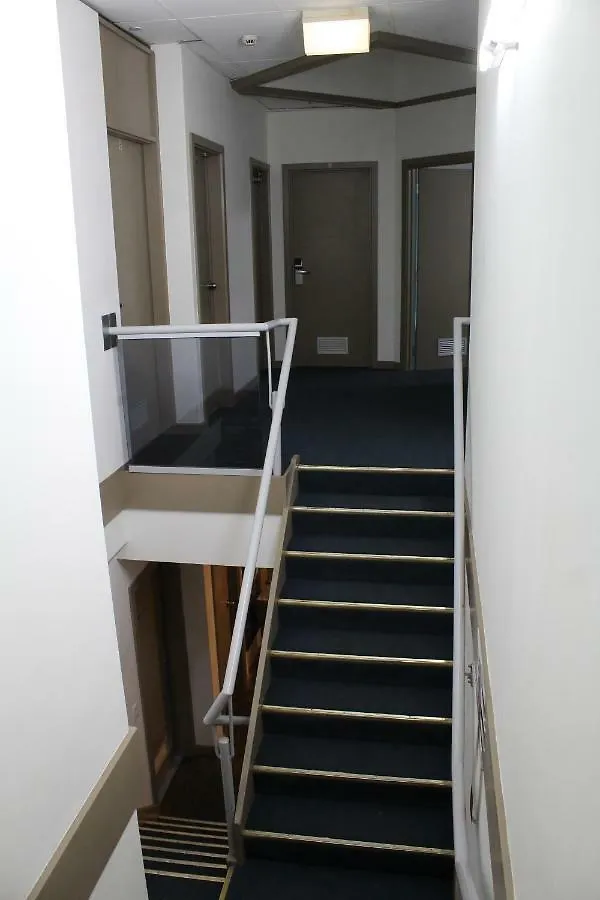 My Place & Adelaide Backpackers Hostel